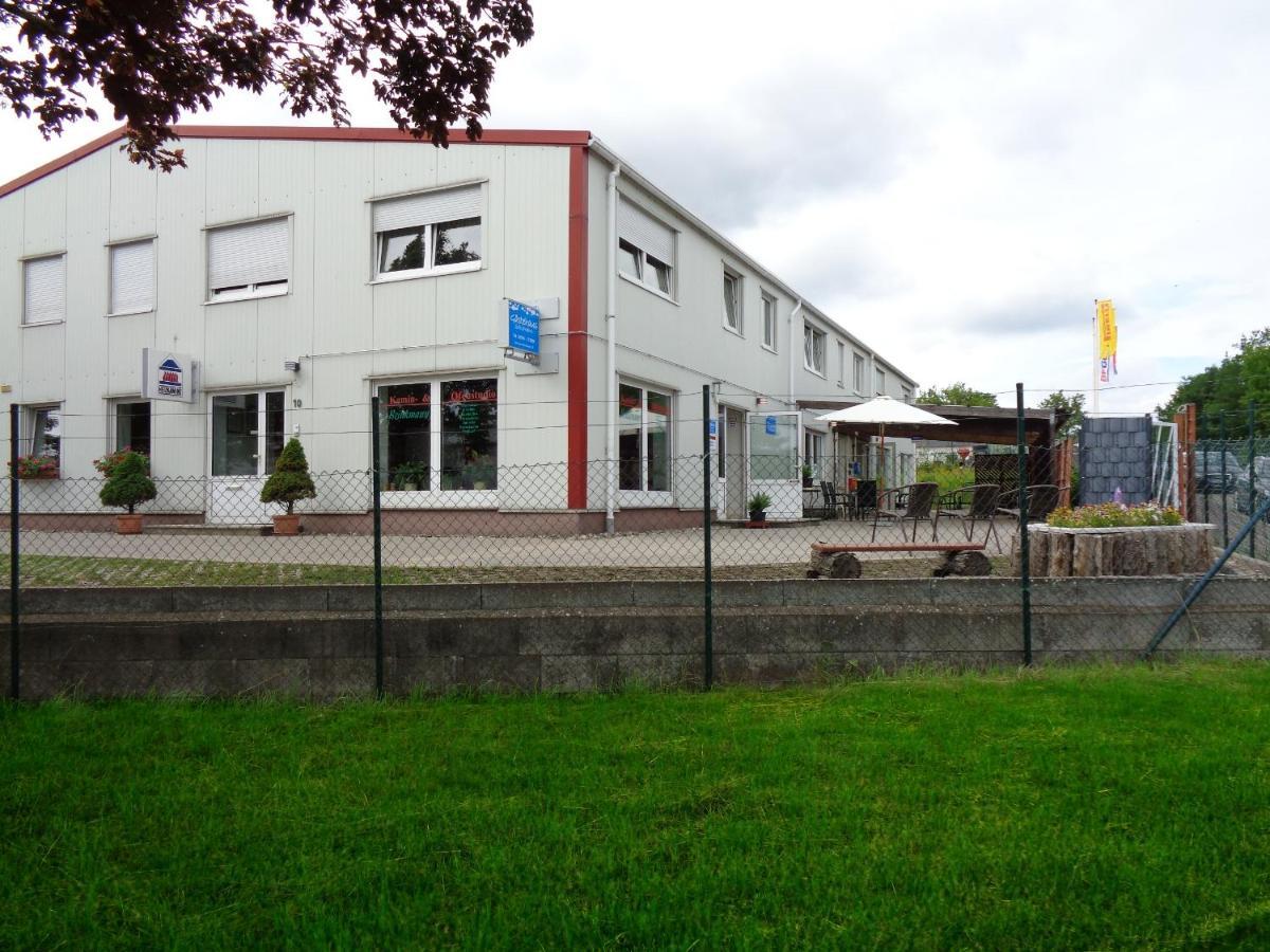 Gaestehaus Schiemann Teterow Εξωτερικό φωτογραφία